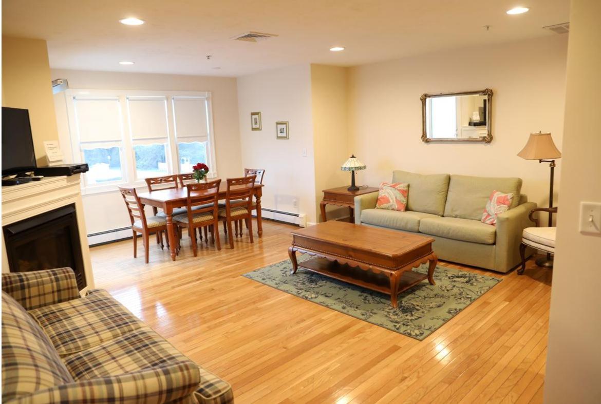 By The Sea Guests Bed & Breakfast And Suites Dennisport Quarto foto